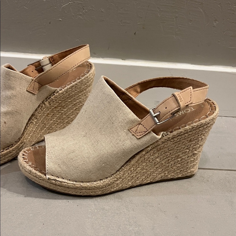 TOMS Women's Cream Wedge Espadrilles